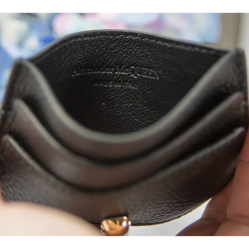 Alexander Mcqueen Skull Pebbled Leather Card Wallet - Picture 5 of 5